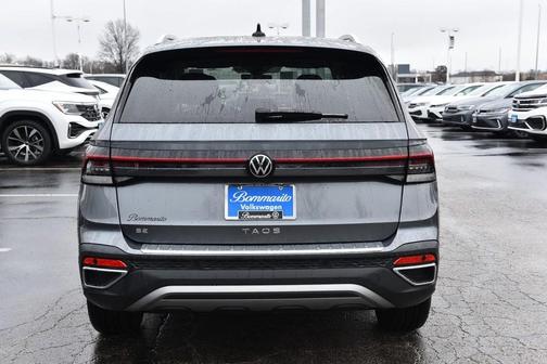 2025 Volkswagen Taos 1.5T SE