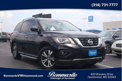 Magnetic Black 2019 Nissan Pathfinder SV