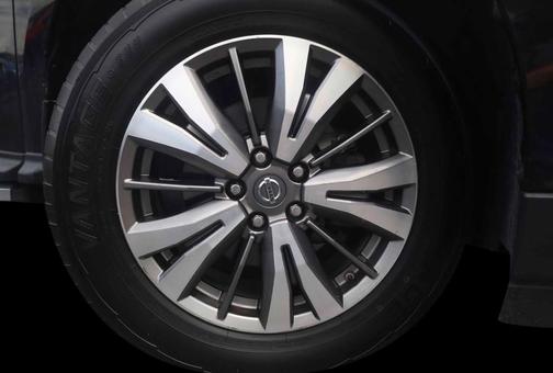 Magnetic Black 2019 Nissan Pathfinder SV