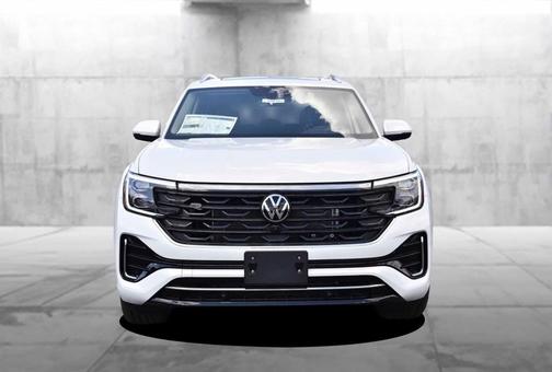 Opal White Pearl 2026 Volkswagen Atlas 2.0T SEL Premium R-Line