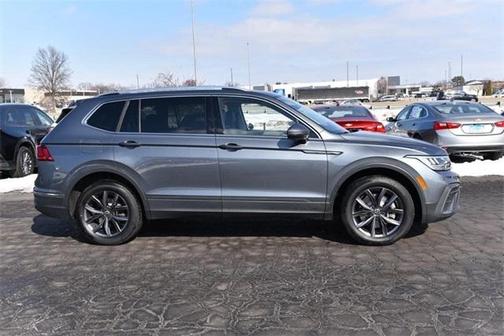 2023 Volkswagen Tiguan 2.0T SE