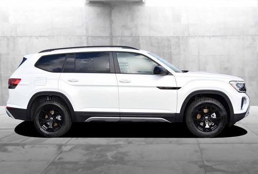 2026 Volkswagen Atlas PEAK EDITION