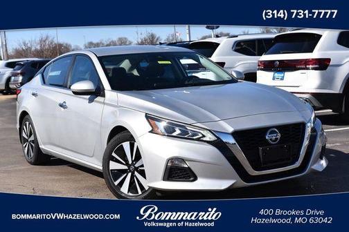 2022 Nissan Altima 2.5 SV