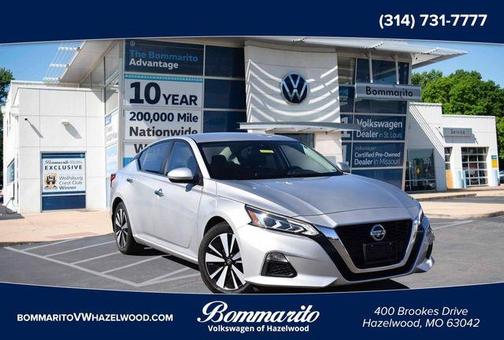 2022 Nissan Altima 2.5 SV