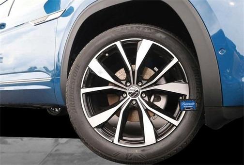 2025 Volkswagen Atlas 2.0T SEL Premium R-Line