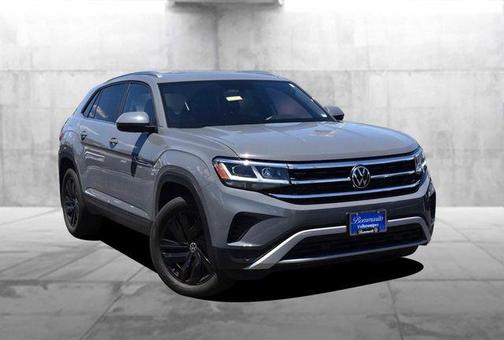 Pure Gray 2023 Volkswagen Atlas Cross Sport 3.6L V6 SE w/Technology