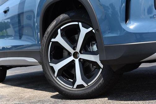 Monterey Blue Pearl 2026 Volkswagen Tiguan 2.0T SE