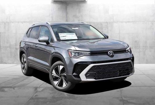 Platinum Gray Metallic 2026 Volkswagen Taos 1.5T SE