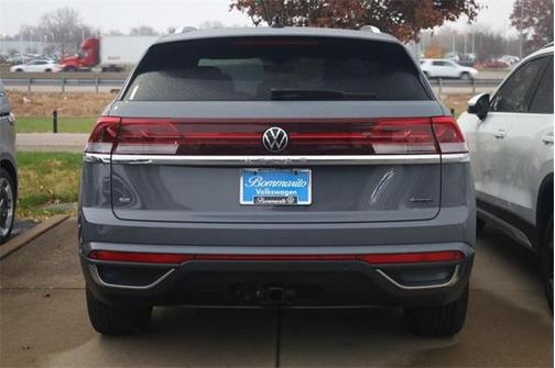 2026 Volkswagen Atlas Cross Sport 2.0T SE