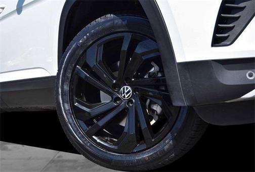 2022 Volkswagen Atlas 3.6L SE w/Technology