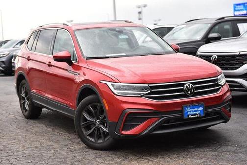 Kings Red 2024 Volkswagen Tiguan 2.0T SE