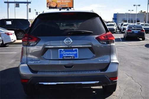 2018 Nissan Rogue SV