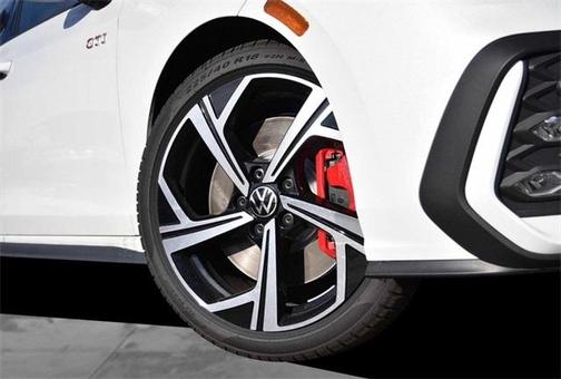 2026 Volkswagen Golf GTI 2.0T SE