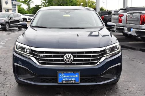 Tourmaline Blue Metallic 2020 Volkswagen Passat 2.0T R-Line