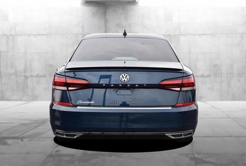 Tourmaline Blue Metallic 2020 Volkswagen Passat 2.0T R-Line