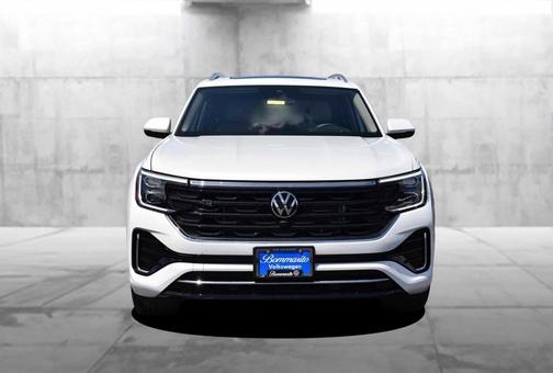 Opal White Pearl 2026 Volkswagen Atlas 2.0T SEL Premium R-Line