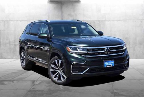 Racing Green 2021 Volkswagen Atlas 3.6 V6 SEL Premium R-Line