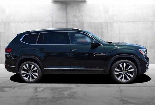 Racing Green 2021 Volkswagen Atlas 3.6 V6 SEL Premium R-Line