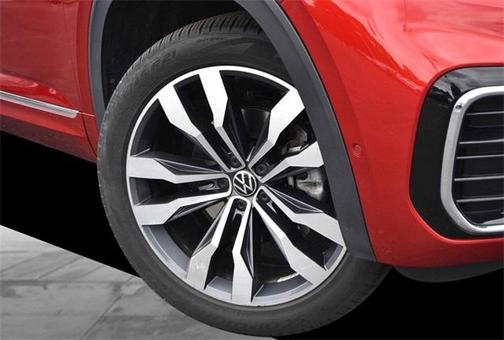 2023 Volkswagen Atlas 3.6L SEL Premium R-Line