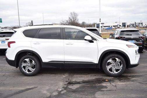2022 Hyundai SANTA FE SE