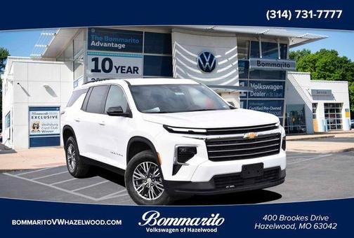 2025 Chevrolet Traverse LT