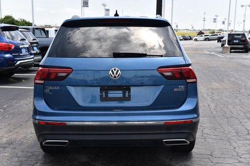Silk Blue Metallic 2018 Volkswagen Tiguan 2.0T SE