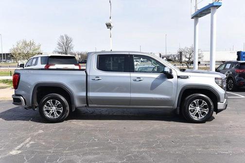Sterling 2025 GMC Sierra 1500 SLT
