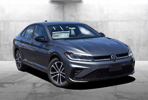 Platinum Gray Metallic 2026 Volkswagen Jetta 1.5T Sport