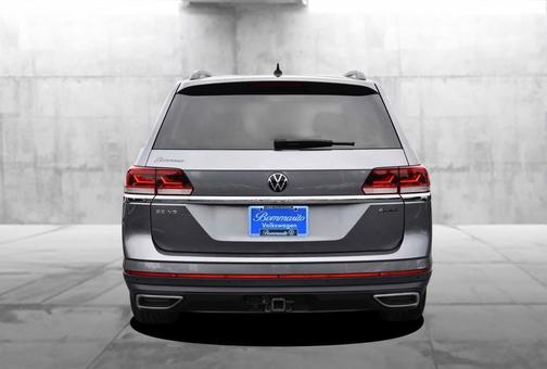 Platinum Gray Metallic 2023 Volkswagen Atlas 3.6L SE w/Technology