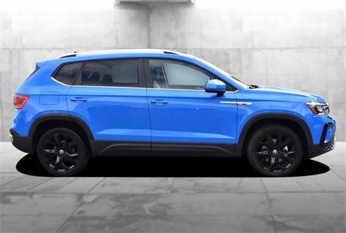 2024 Volkswagen Taos 1.5T SE