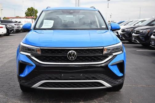 2024 Volkswagen Taos 1.5T SE