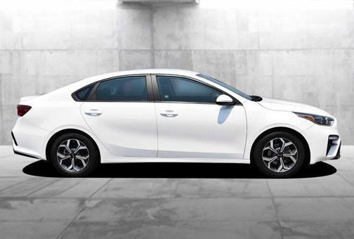 Snow White Pearl 2021 Kia Forte LXS
