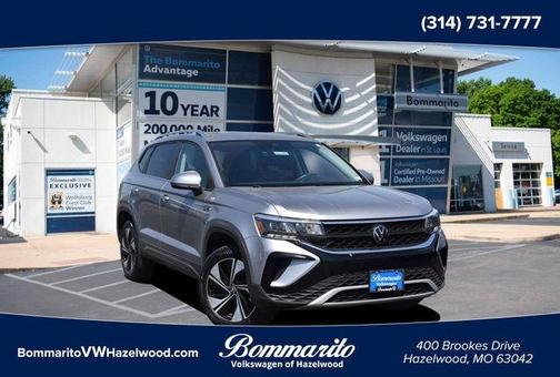 Pyrite Silver Metallic 2023 Volkswagen Taos 1.5T SE