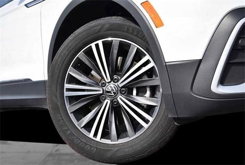 2024 Volkswagen Tiguan 2.0T Wolfsburg Edition