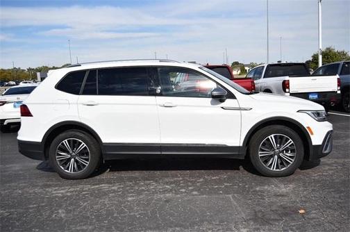 2024 Volkswagen Tiguan 2.0T Wolfsburg Edition