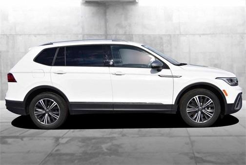 2024 Volkswagen Tiguan 2.0T Wolfsburg Edition