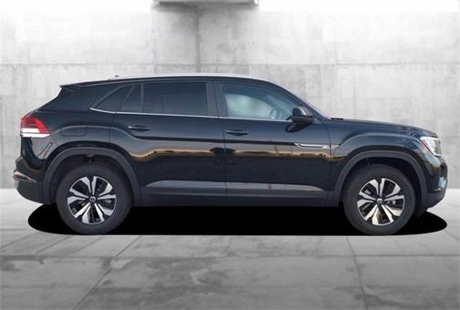 2026 Volkswagen Atlas Cross Sport 2.0T SE