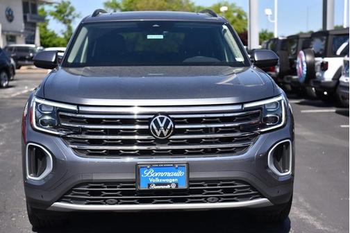2024 Volkswagen Atlas 2.0T SE