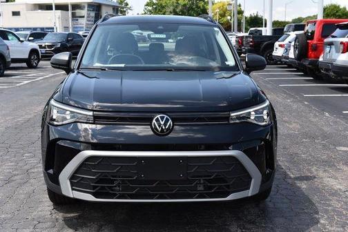 Deep Black Pearl Effect 2025 Volkswagen Taos 1.5T S