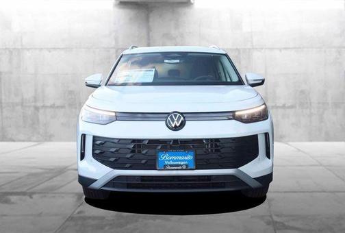 Pure White 2025 Volkswagen Tiguan 2.0T S