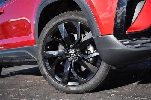 2023 Volkswagen Taos 1.5T SE