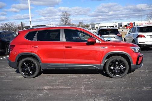 2023 Volkswagen Taos 1.5T SE