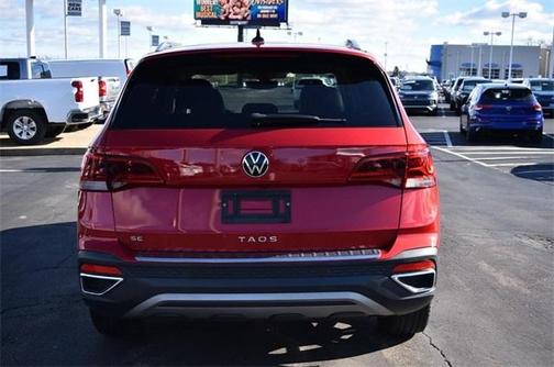 2023 Volkswagen Taos 1.5T SE