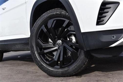 2022 Volkswagen Atlas 2.0T SE