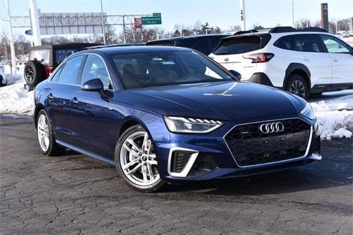 2022 Audi A4 45 S line Premium Plus