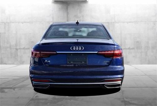 2022 Audi A4 45 S line Premium Plus