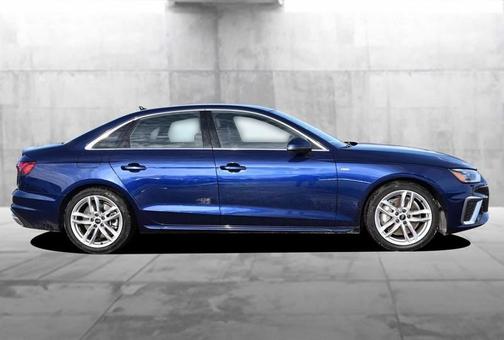 2022 Audi A4 45 S line Premium Plus