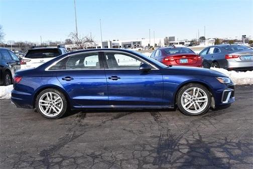 2022 Audi A4 45 S line Premium Plus