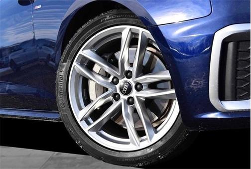 2022 Audi A4 45 S line Premium Plus