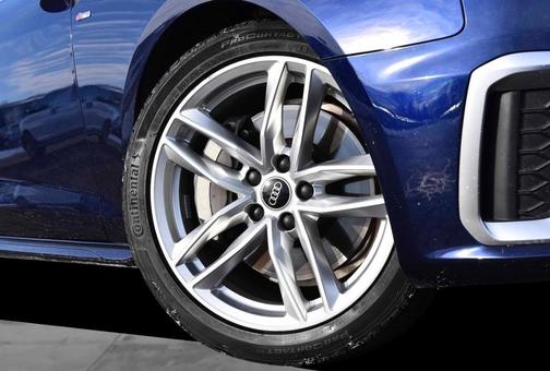 2022 Audi A4 45 S line Premium Plus